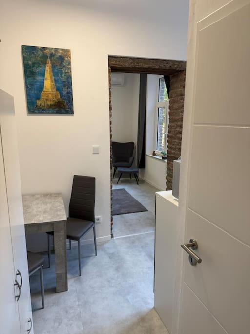 Gemuetliche Kleine Mit Balkon Aachen